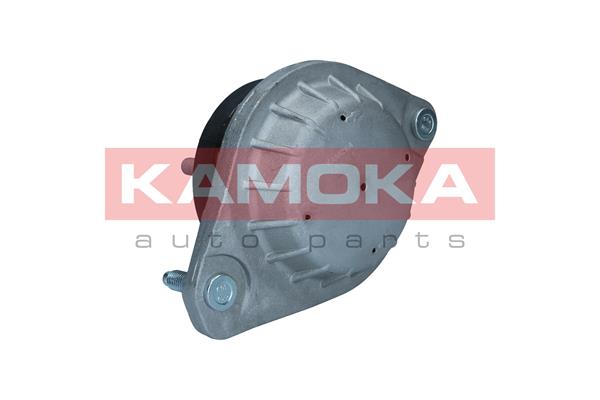 890984