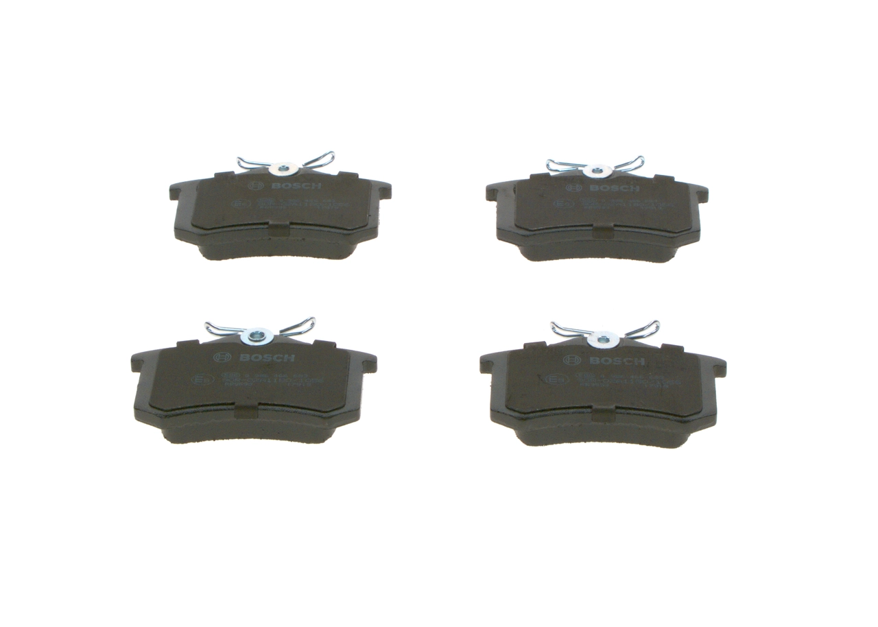 440600819R