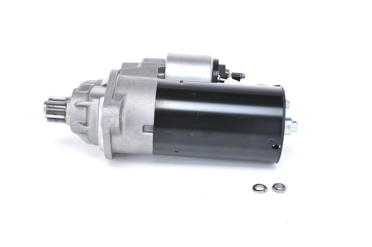 YM2111000BA