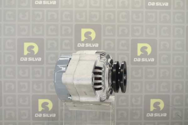 LR150704