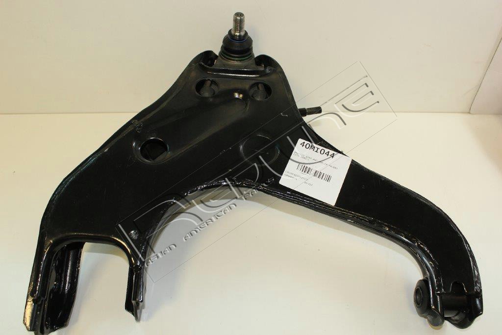 40MI044