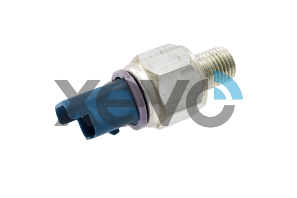 XOS004
